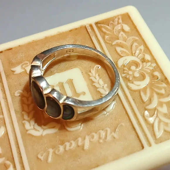 VTG Nevada Silver Mine Sterling Abalone Ring - Picture 2 of 8